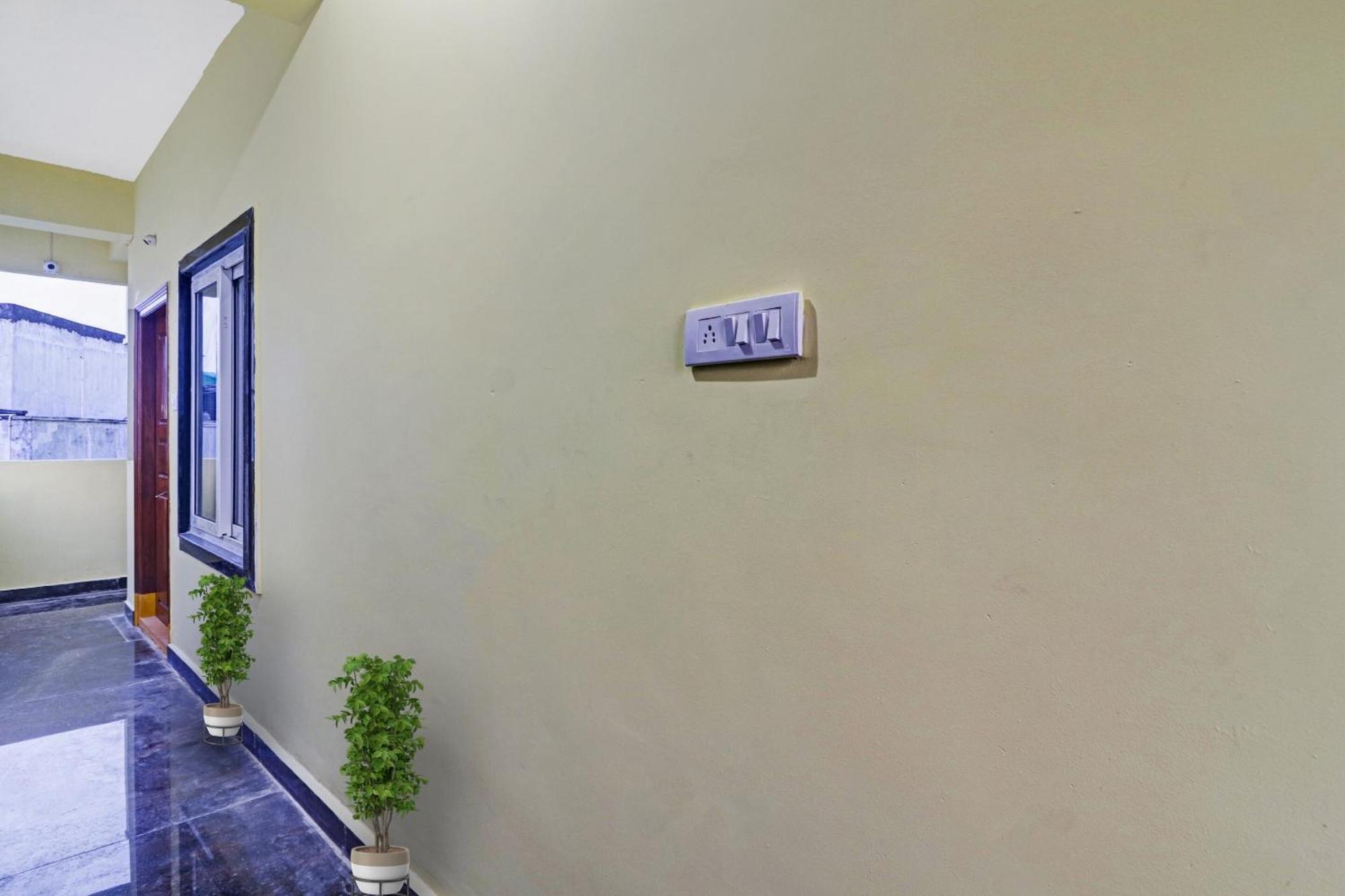 Hotel O Hanuma Residency Sururnagar Eksteriør bilde