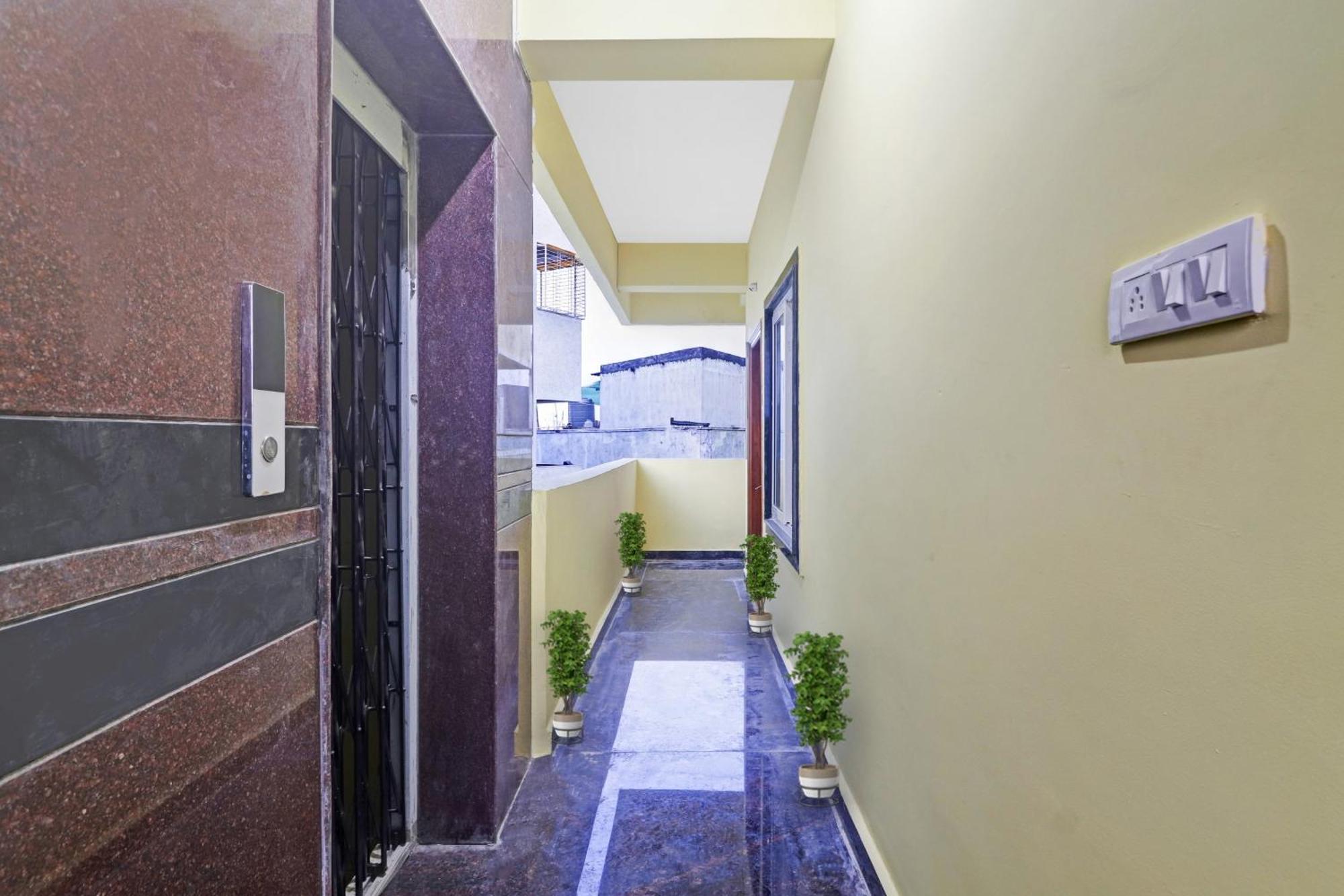 Hotel O Hanuma Residency Sururnagar Eksteriør bilde